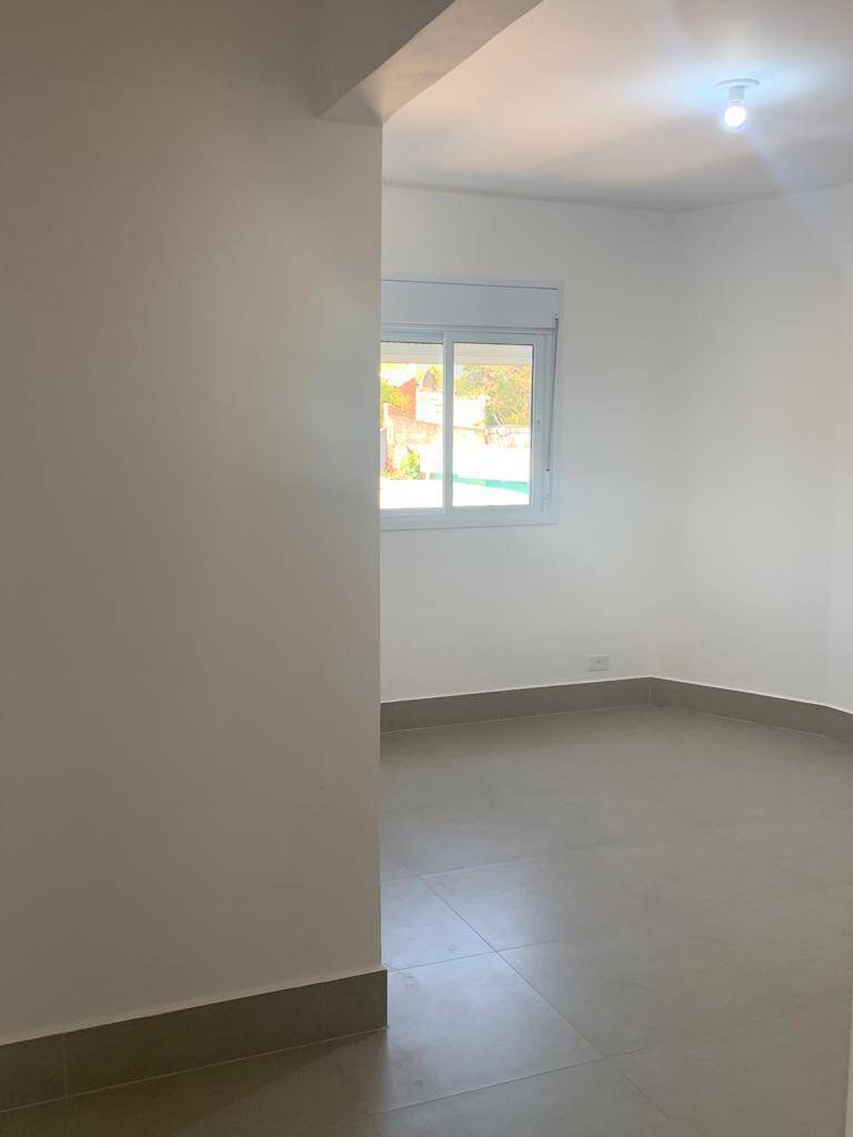 Casa à venda com 3 quartos, 110m² - Foto 11