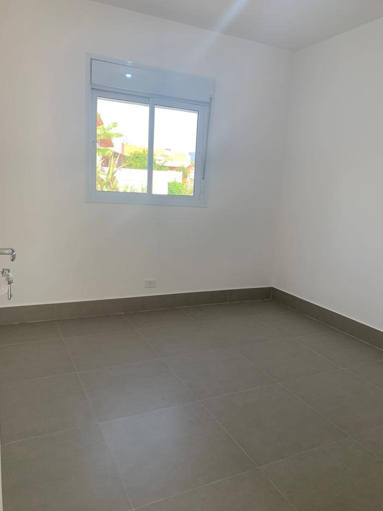 Casa à venda com 3 quartos, 110m² - Foto 15