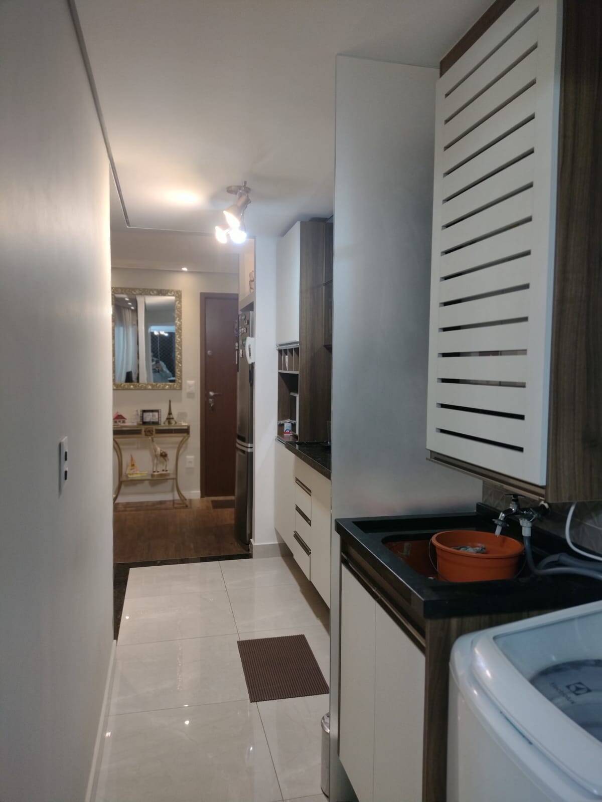 Apartamento à venda com 2 quartos, 58m² - Foto 19