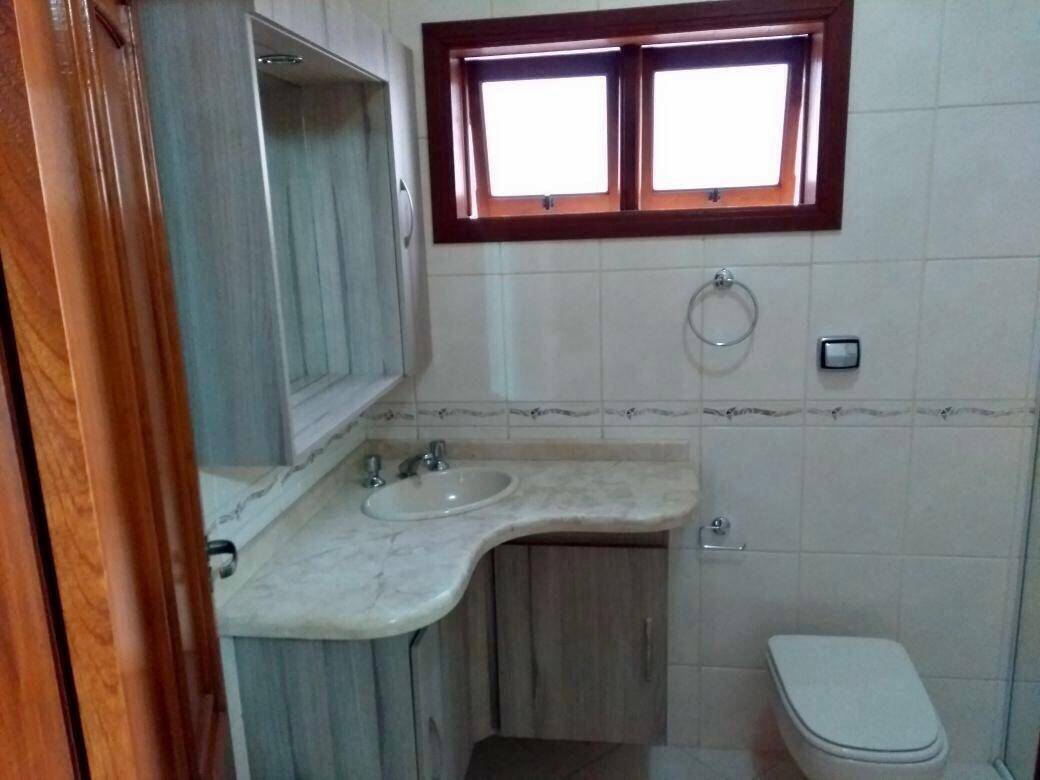 Casa à venda com 3 quartos, 200m² - Foto 17