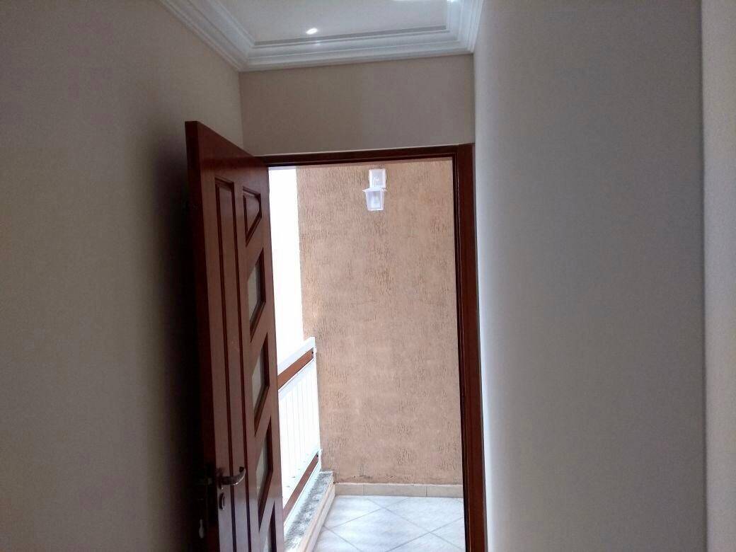 Casa à venda com 3 quartos, 200m² - Foto 8