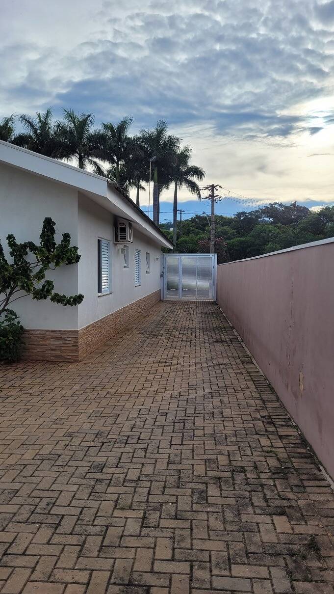 Casa de Condomínio à venda com 4 quartos, 324m² - Foto 32