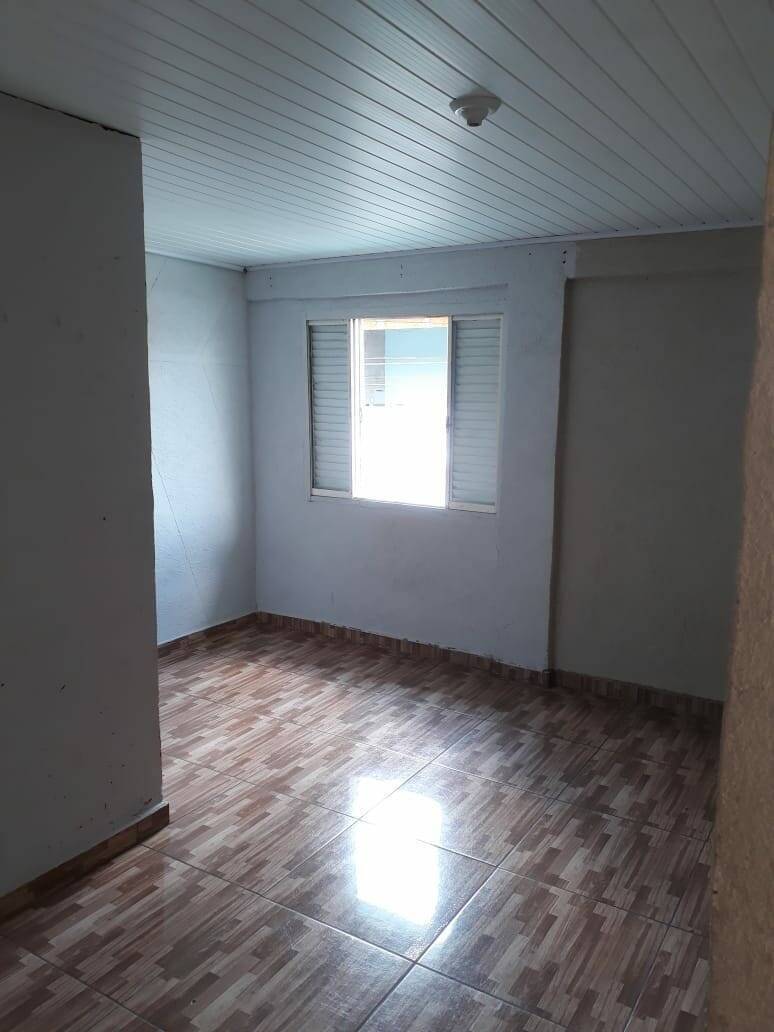 Casa à venda com 4 quartos, 198m² - Foto 12