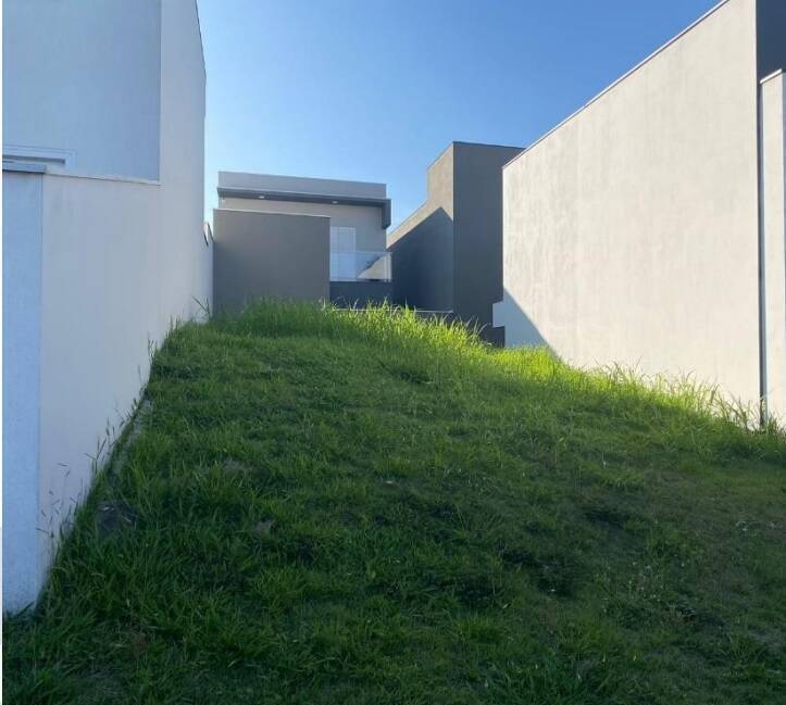 Terreno à venda, 150m² - Foto 1