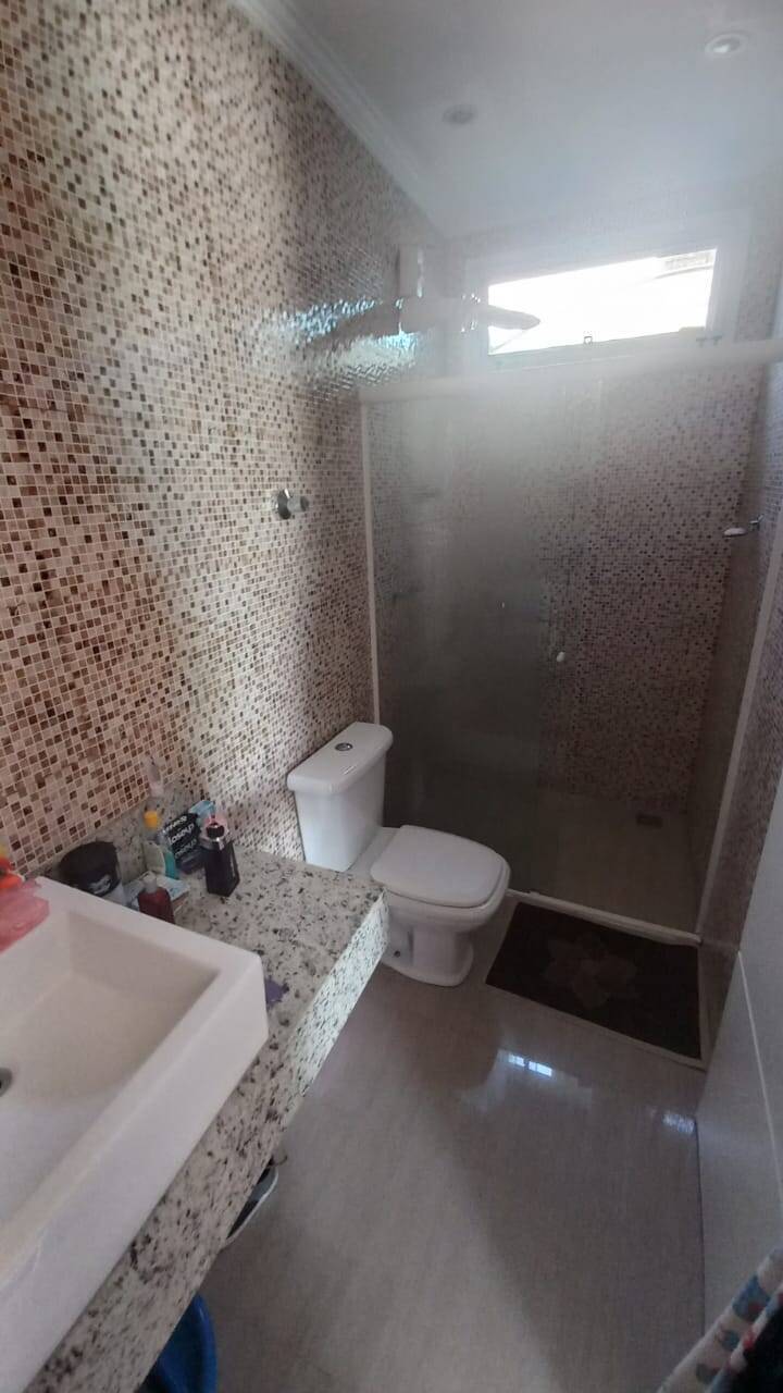 Casa à venda com 2 quartos, 150m² - Foto 11