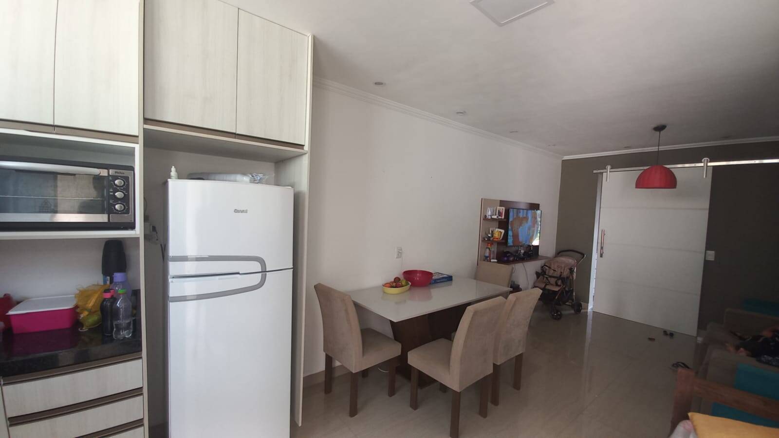 Casa à venda com 2 quartos, 150m² - Foto 3