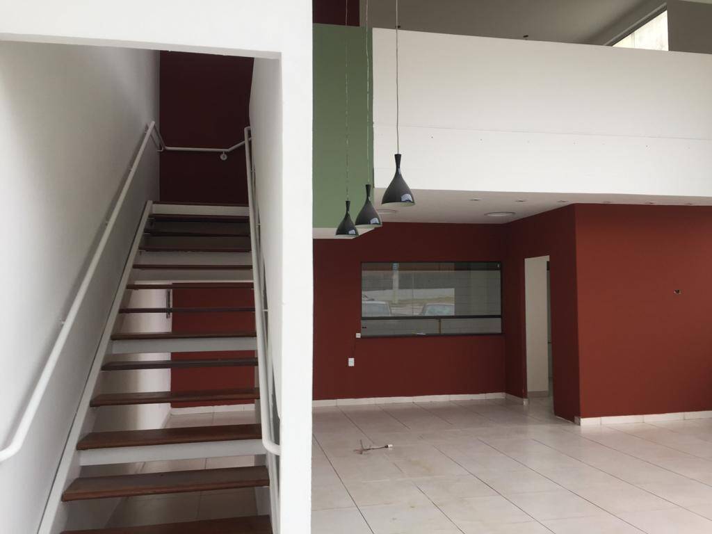 Loja-Salão para alugar, 135m² - Foto 2