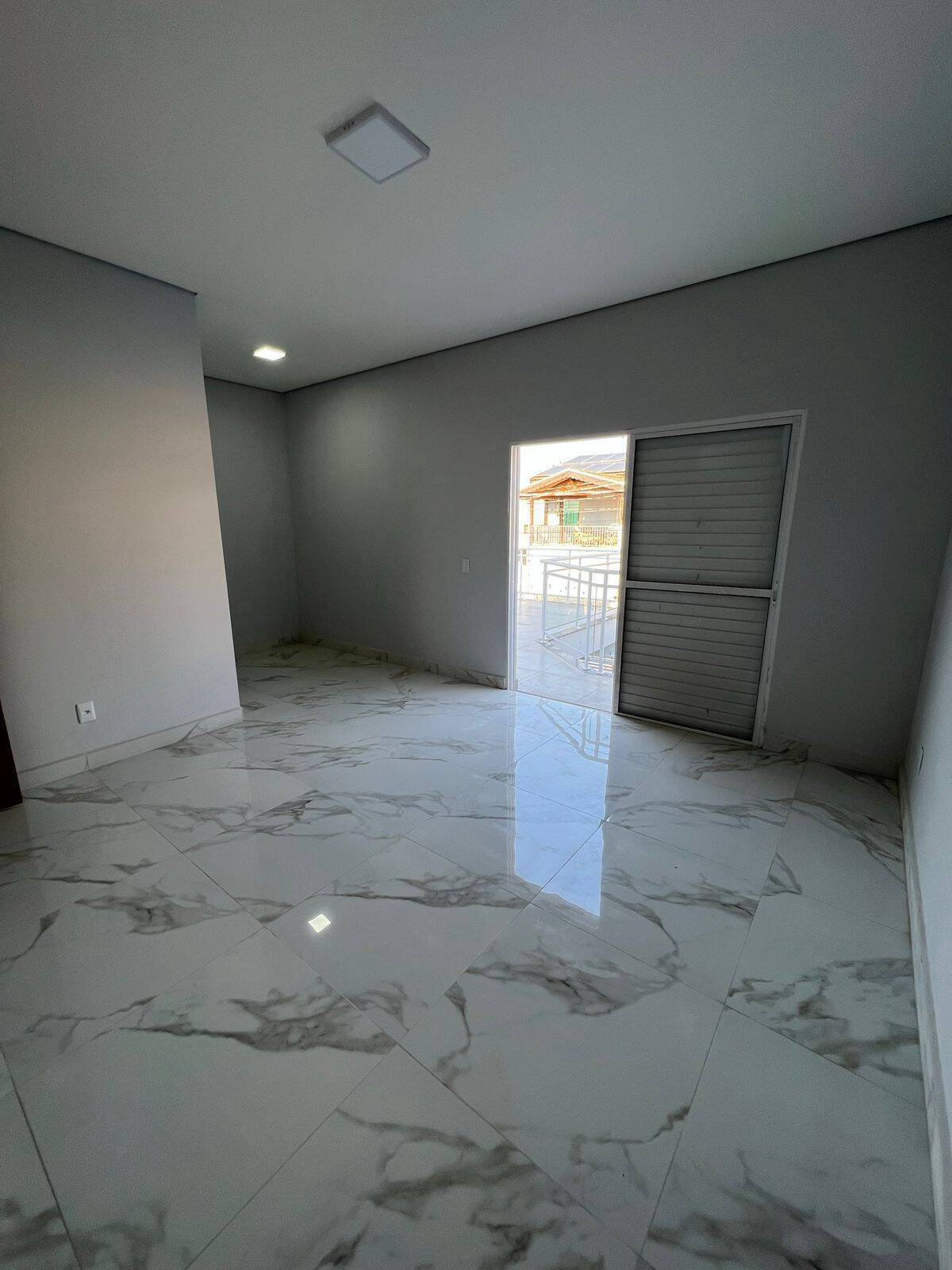 Casa à venda com 3 quartos, 164m² - Foto 10