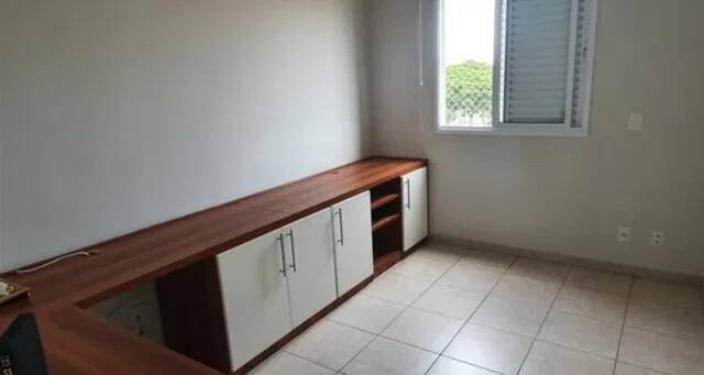 Apartamento à venda com 3 quartos, 91m² - Foto 4