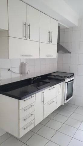 Apartamento à venda com 3 quartos, 91m² - Foto 2