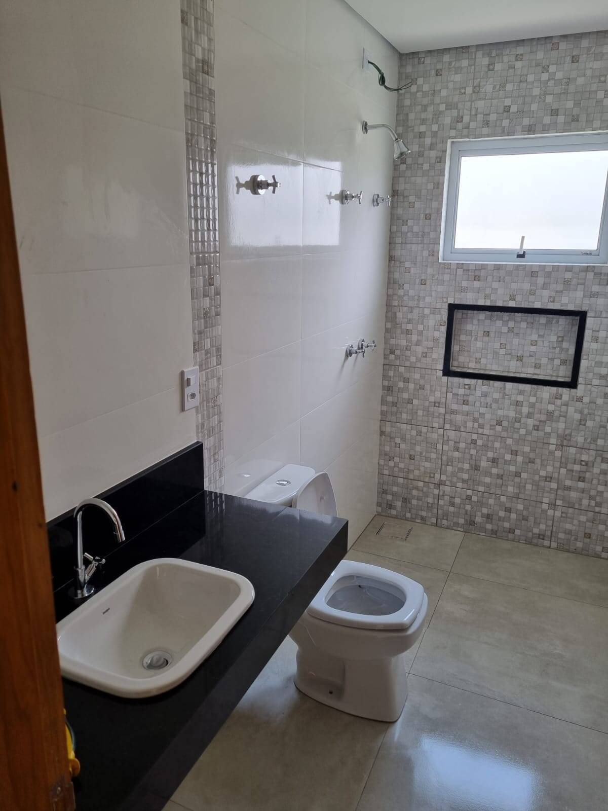 Casa à venda com 3 quartos, 165m² - Foto 14