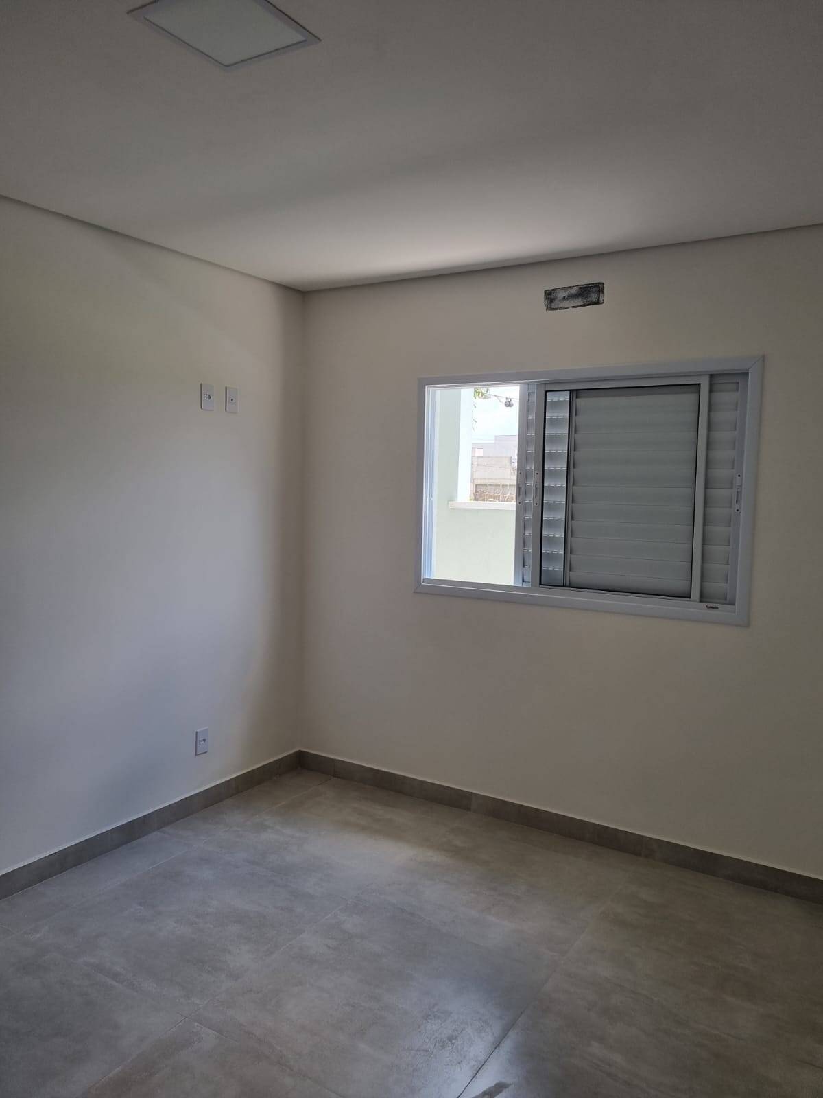 Casa à venda com 3 quartos, 165m² - Foto 8