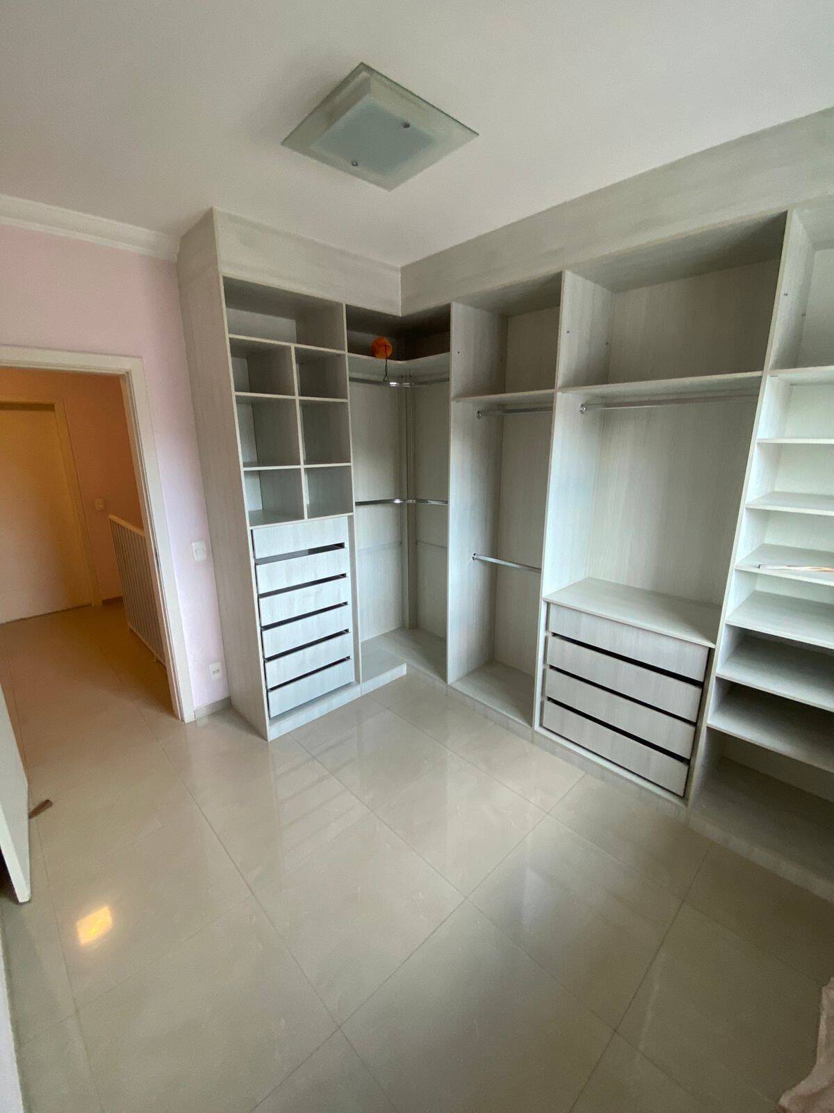 Casa à venda com 3 quartos, 205m² - Foto 11