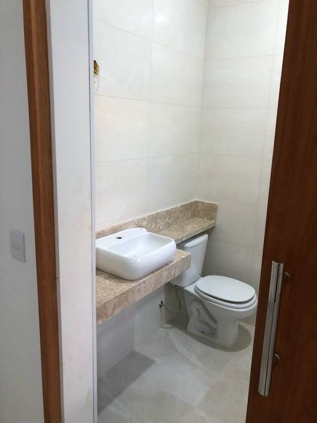 Casa à venda com 3 quartos, 105m² - Foto 13