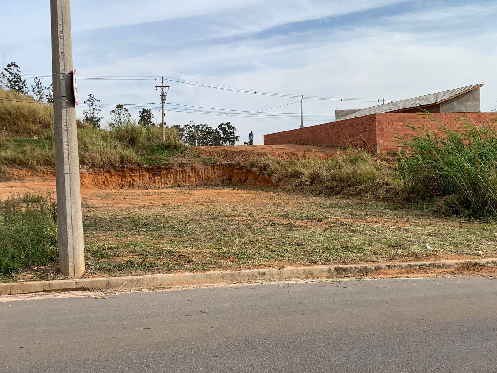 Terreno à venda, 250m² - Foto 1