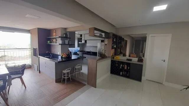 Apartamento à venda com 3 quartos, 92m² - Foto 1