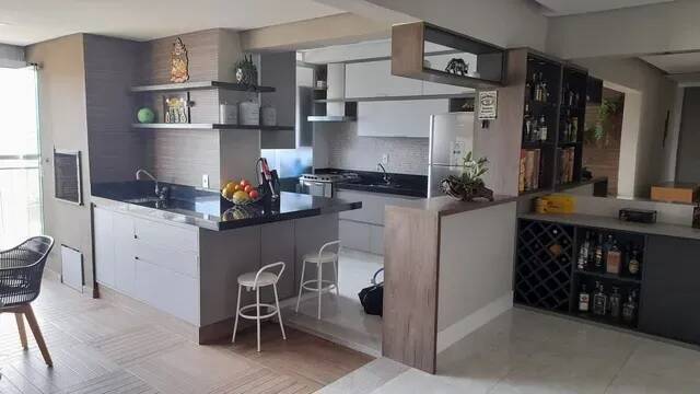 Apartamento à venda com 3 quartos, 92m² - Foto 2