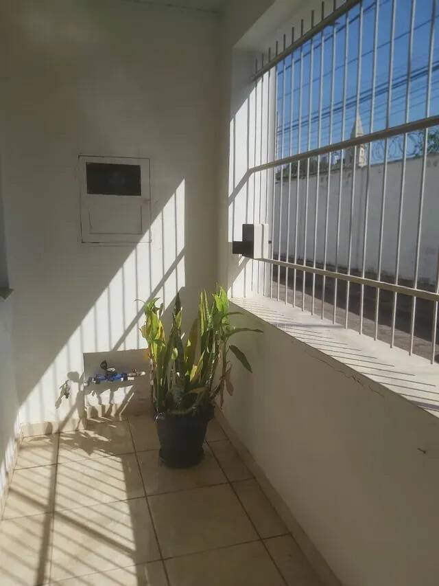 Casa à venda com 2 quartos, 70m² - Foto 16