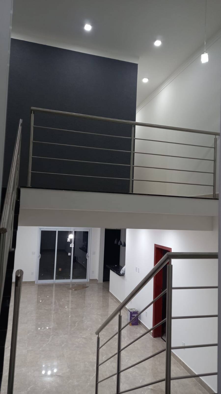 Casa de Condomínio à venda com 3 quartos, 223m² - Foto 4