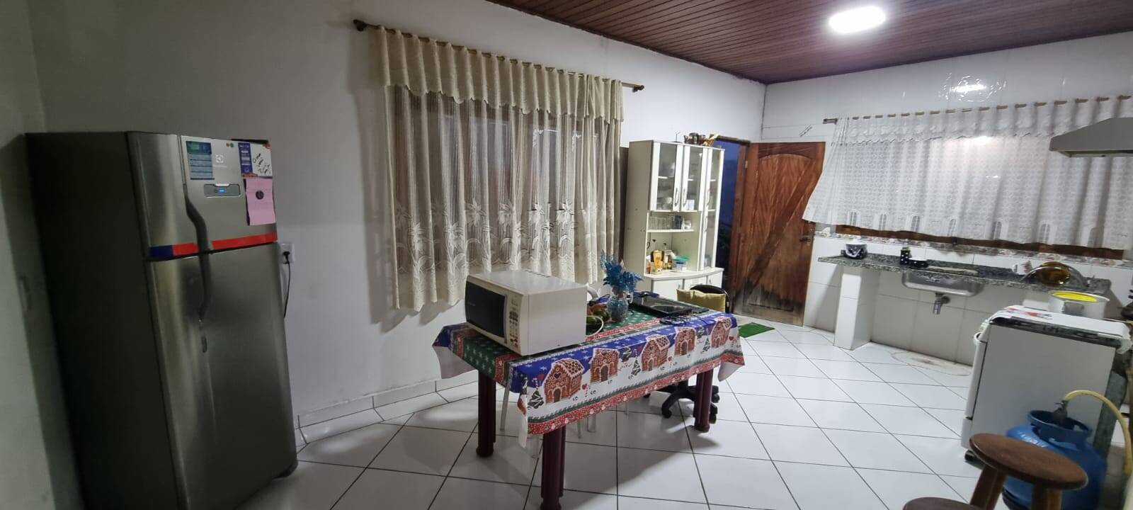 Casa de Condomínio à venda com 2 quartos, 370m² - Foto 6