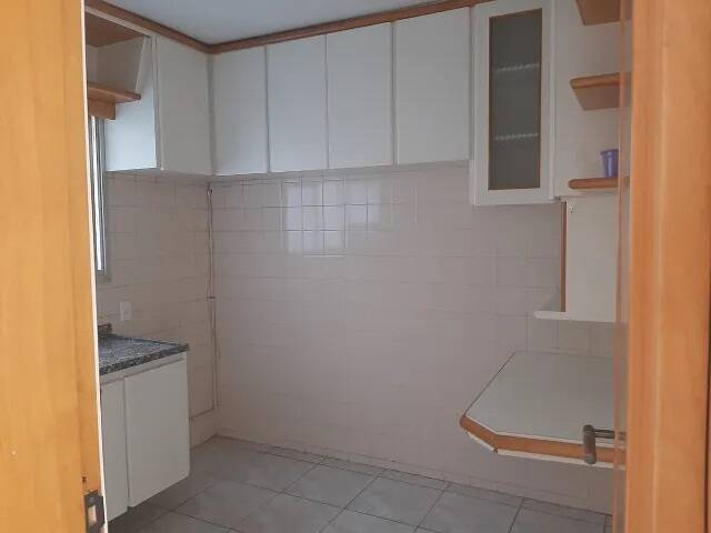 Apartamento à venda com 1 quarto, 62m² - Foto 4