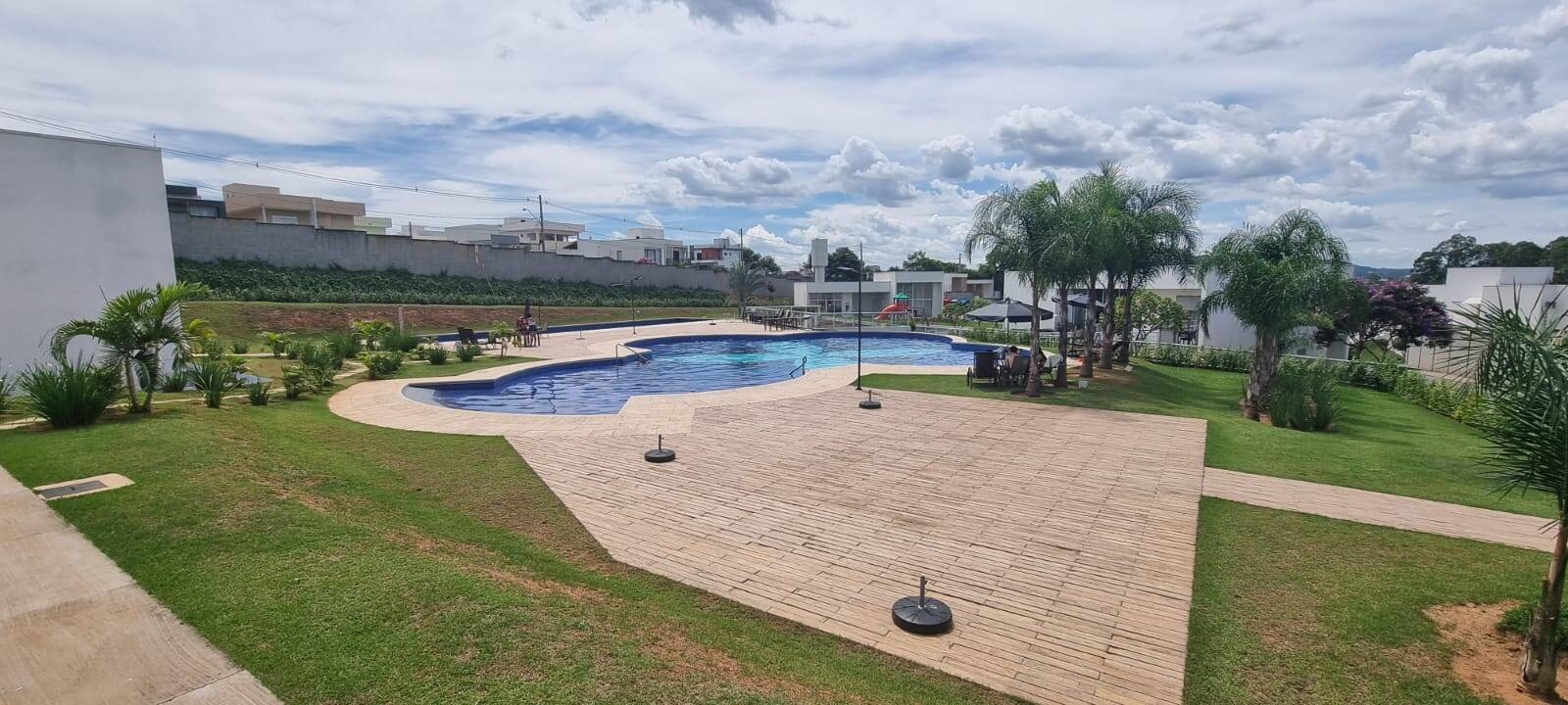 Casa de Condomínio à venda com 3 quartos, 250m² - Foto 37