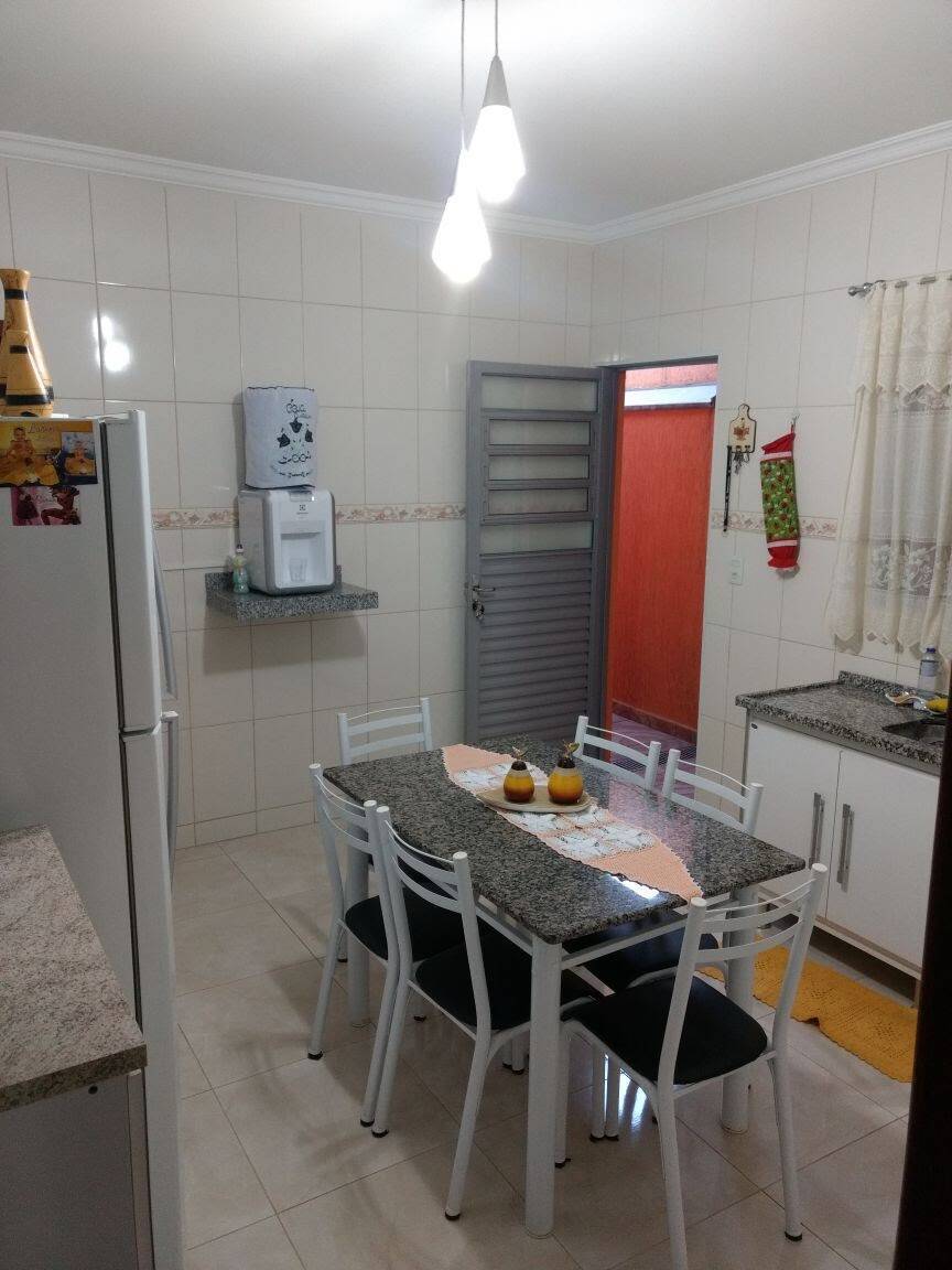 Casa à venda com 2 quartos, 125m² - Foto 5