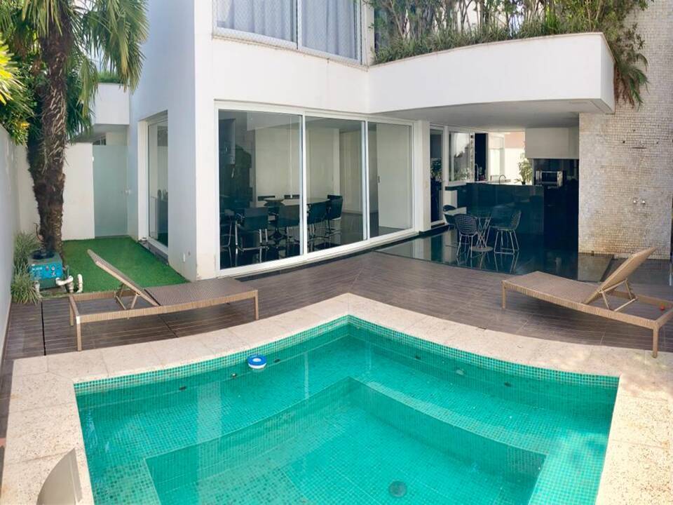 Casa de Condomínio à venda com 4 quartos, 510m² - Foto 1