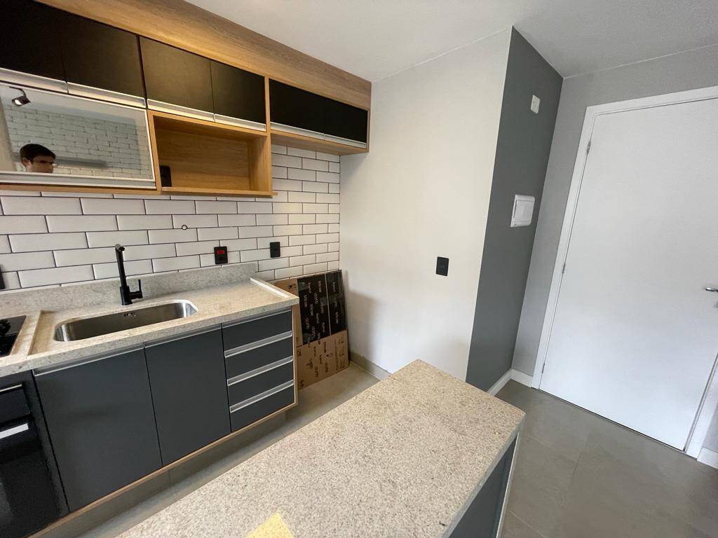 Apartamento à venda com 2 quartos, 49m² - Foto 3