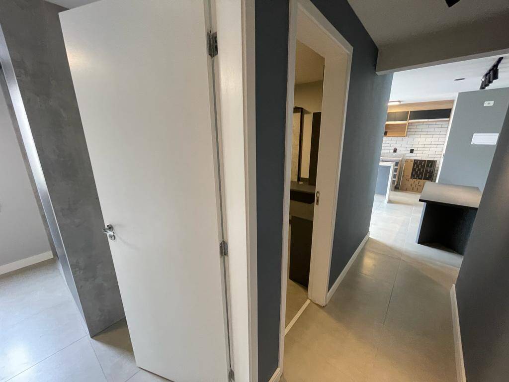 Apartamento à venda com 2 quartos, 49m² - Foto 10