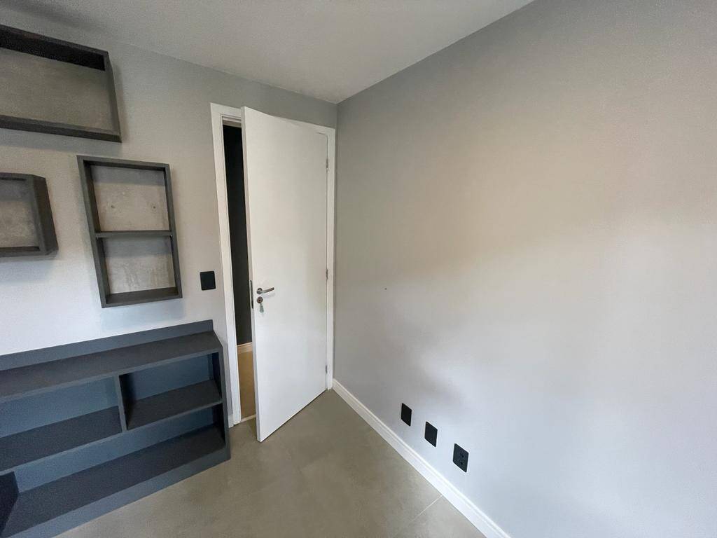 Apartamento à venda com 2 quartos, 49m² - Foto 14