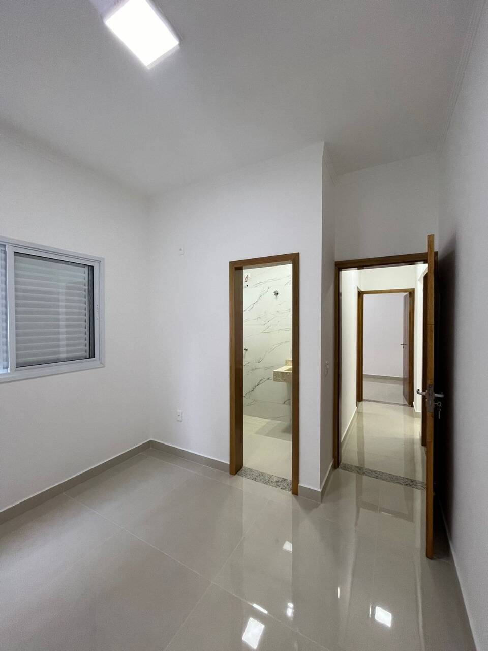 Casa à venda com 3 quartos, 91m² - Foto 6