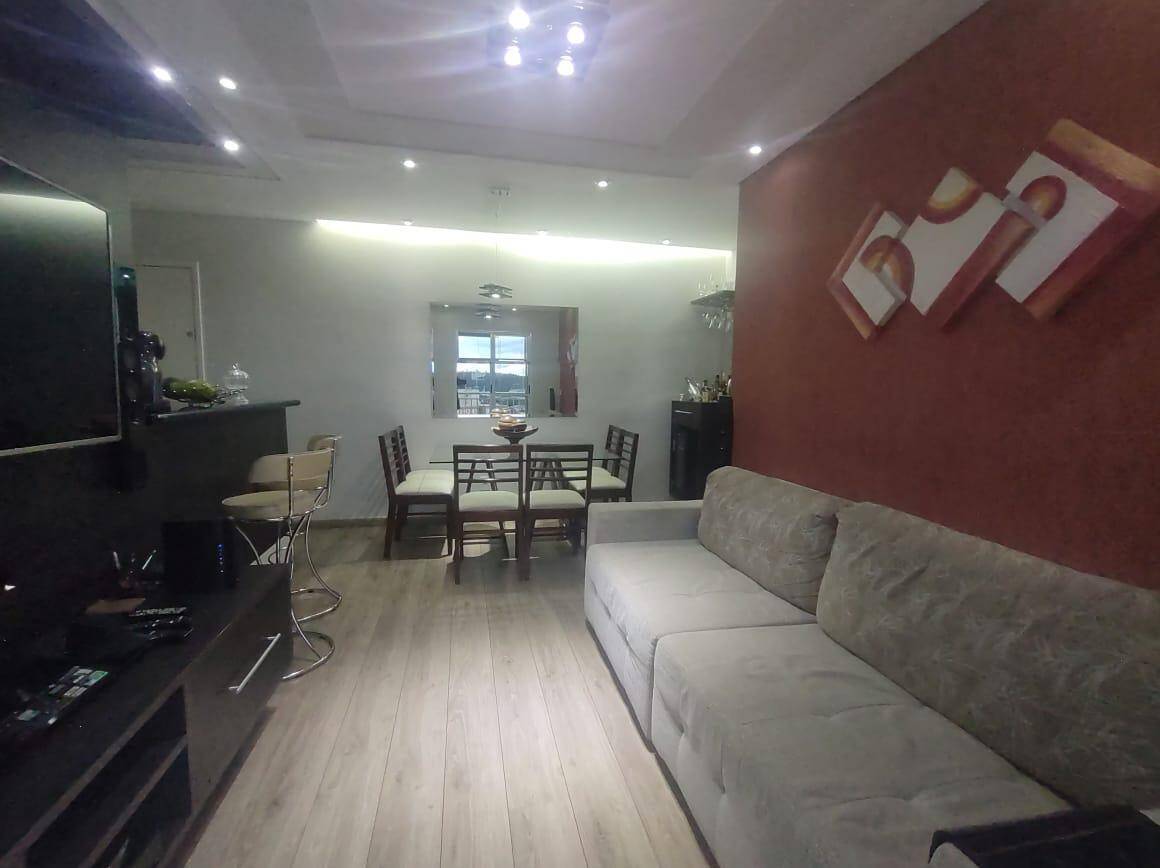 Apartamento à venda com 2 quartos, 69m² - Foto 5