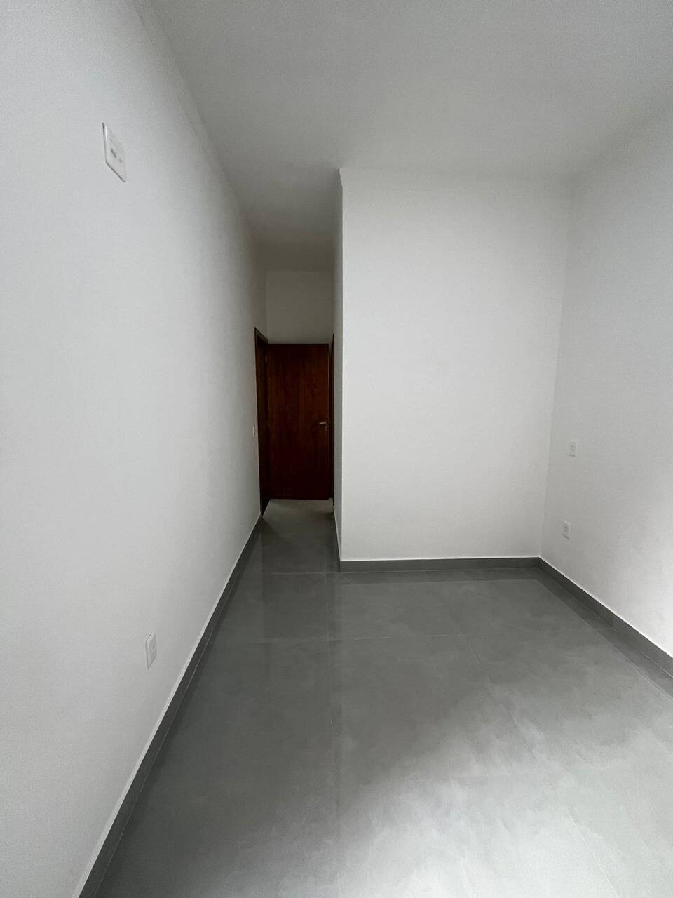 Casa à venda com 3 quartos, 91m² - Foto 11