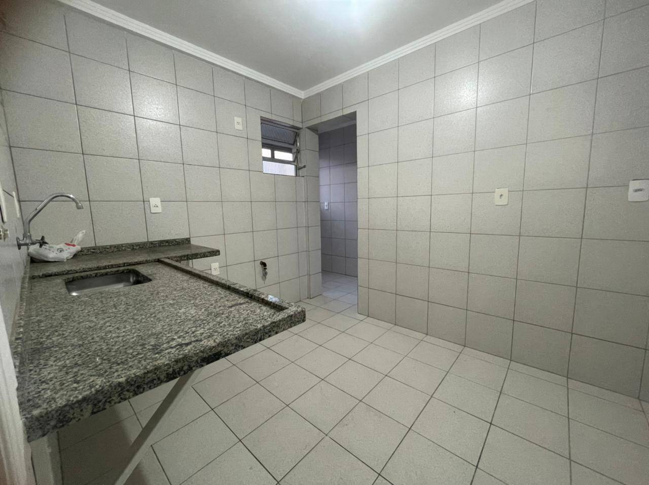 Apartamento à venda com 2 quartos, 60m² - Foto 5