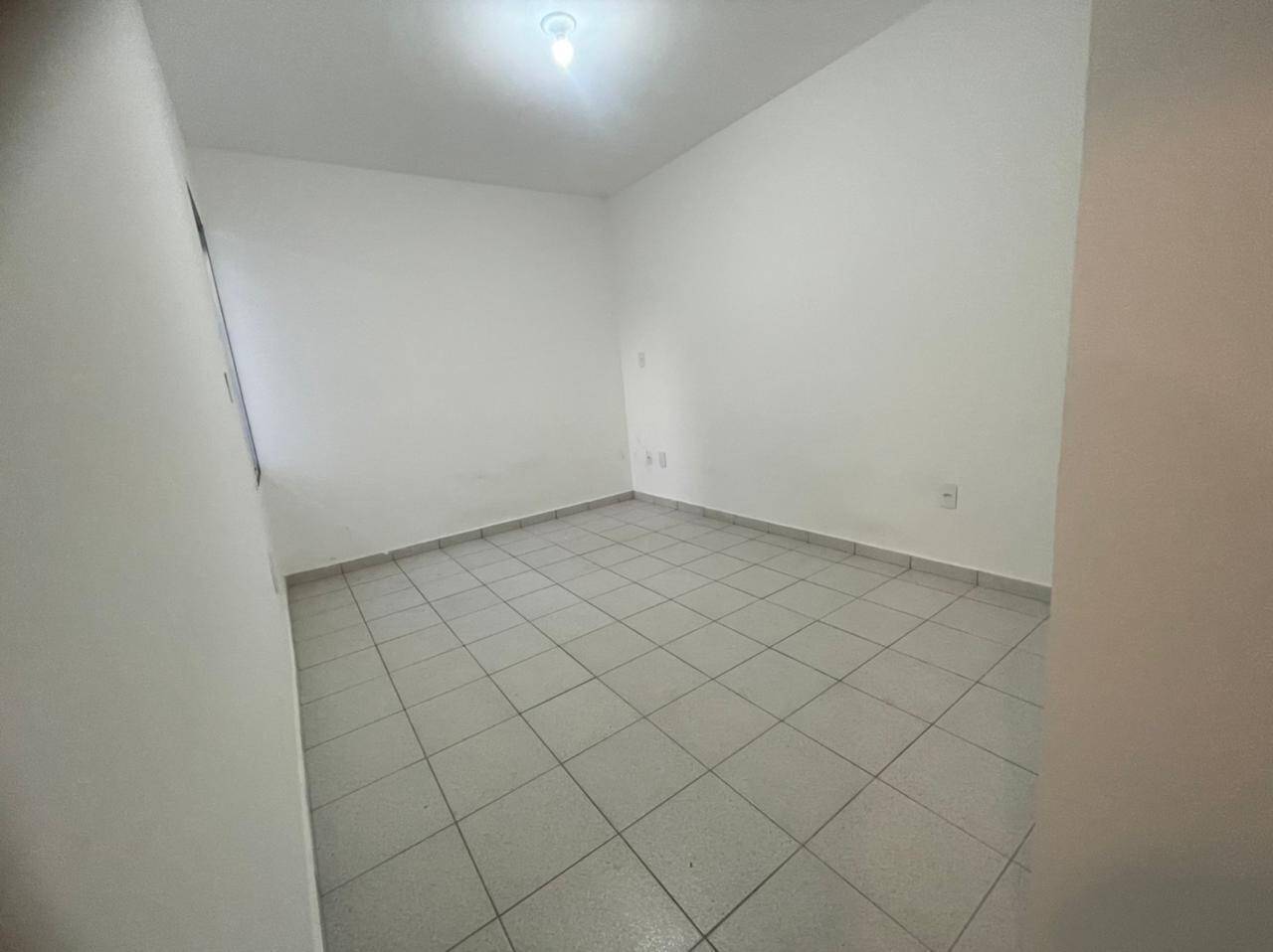 Apartamento à venda com 2 quartos, 60m² - Foto 10