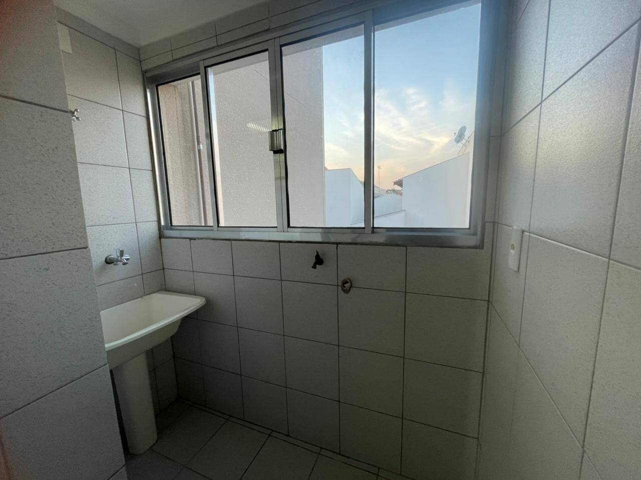 Apartamento à venda com 2 quartos, 60m² - Foto 12