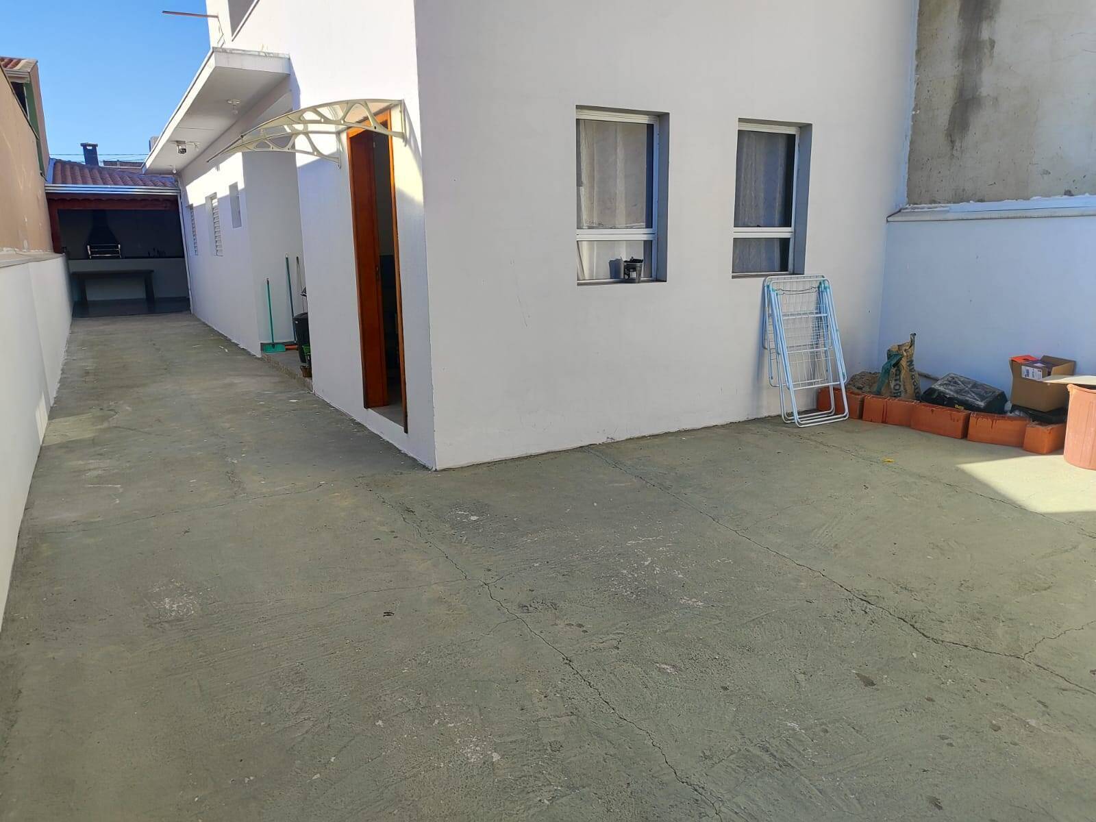 Casa à venda e aluguel com 2 quartos, 175m² - Foto 25