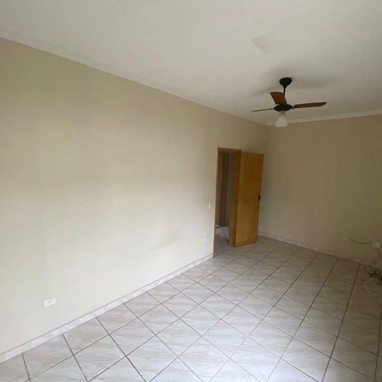 Apartamento à venda com 2 quartos, 49m² - Foto 2