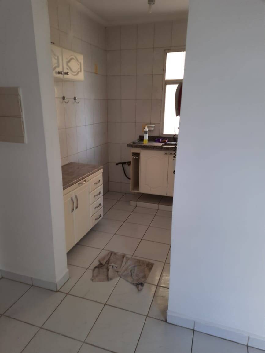 Apartamento à venda com 2 quartos, 49m² - Foto 6