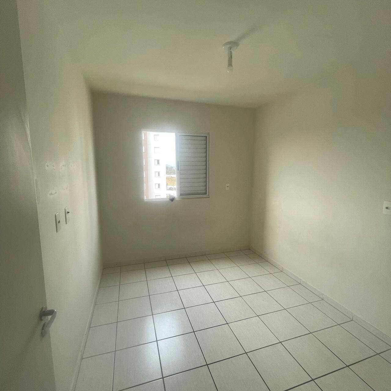 Apartamento à venda com 2 quartos, 64m² - Foto 17