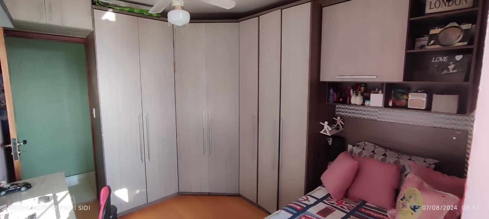 Apartamento à venda com 2 quartos, 56m² - Foto 15