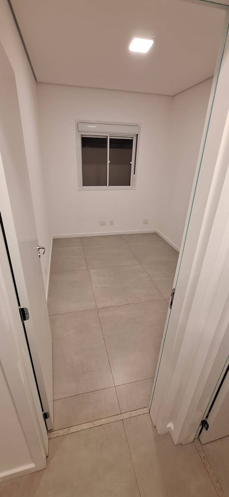 Apartamento à venda com 3 quartos, 122m² - Foto 13