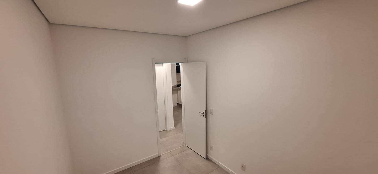 Apartamento à venda com 3 quartos, 122m² - Foto 14