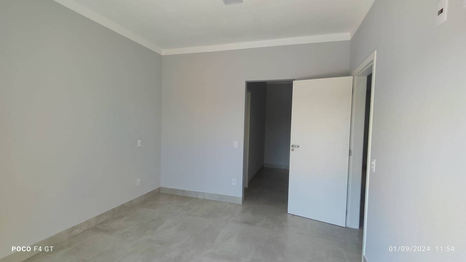 Casa de Condomínio à venda com 3 quartos, 240m² - Foto 7