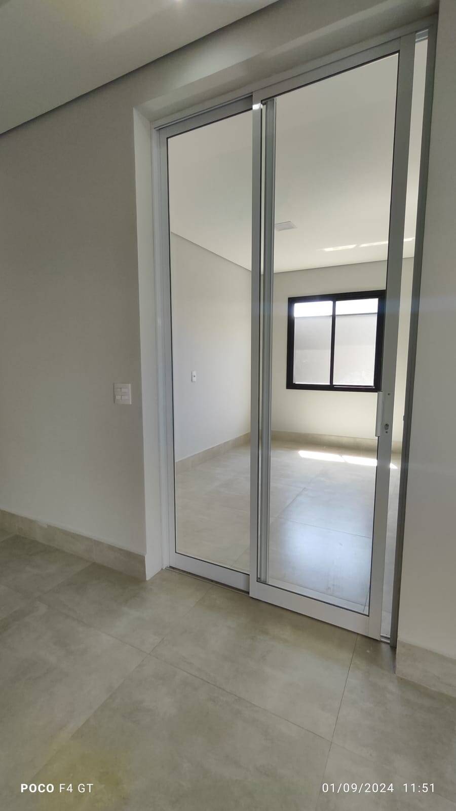 Casa de Condomínio à venda com 3 quartos, 240m² - Foto 12