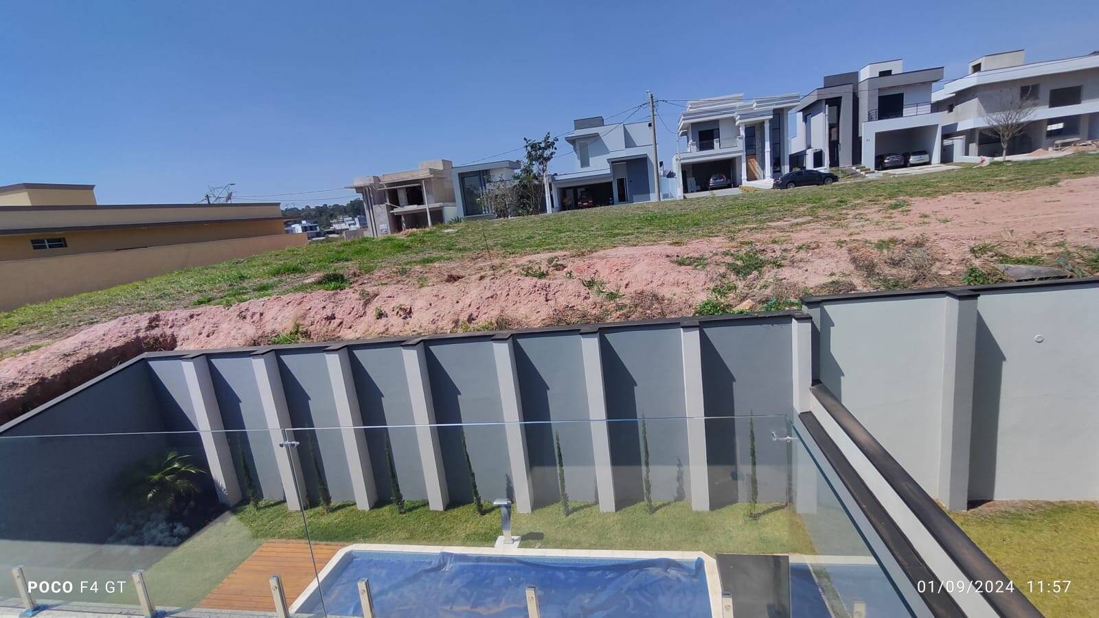 Casa de Condomínio à venda com 3 quartos, 240m² - Foto 22