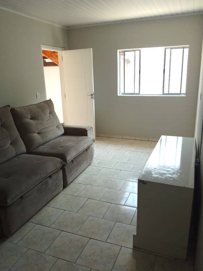 Casa à venda com 4 quartos, 167m² - Foto 1