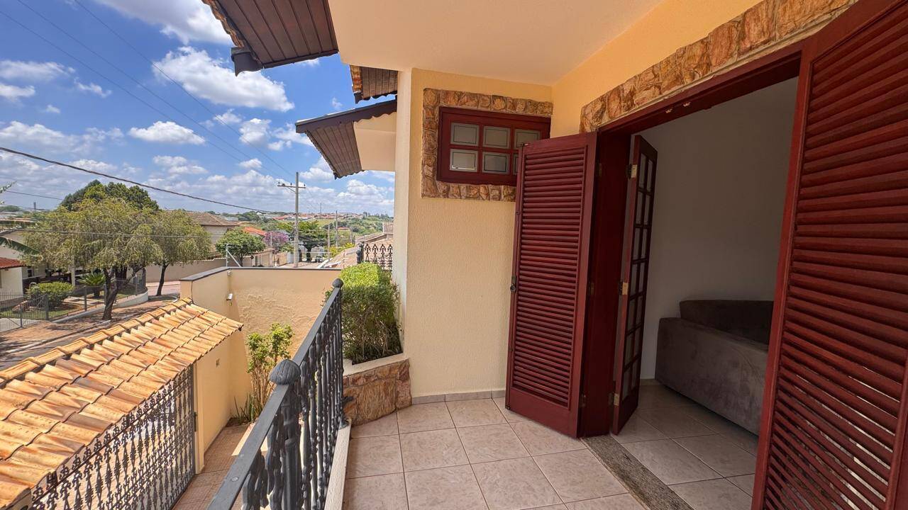 Casa à venda com 3 quartos, 245m² - Foto 27