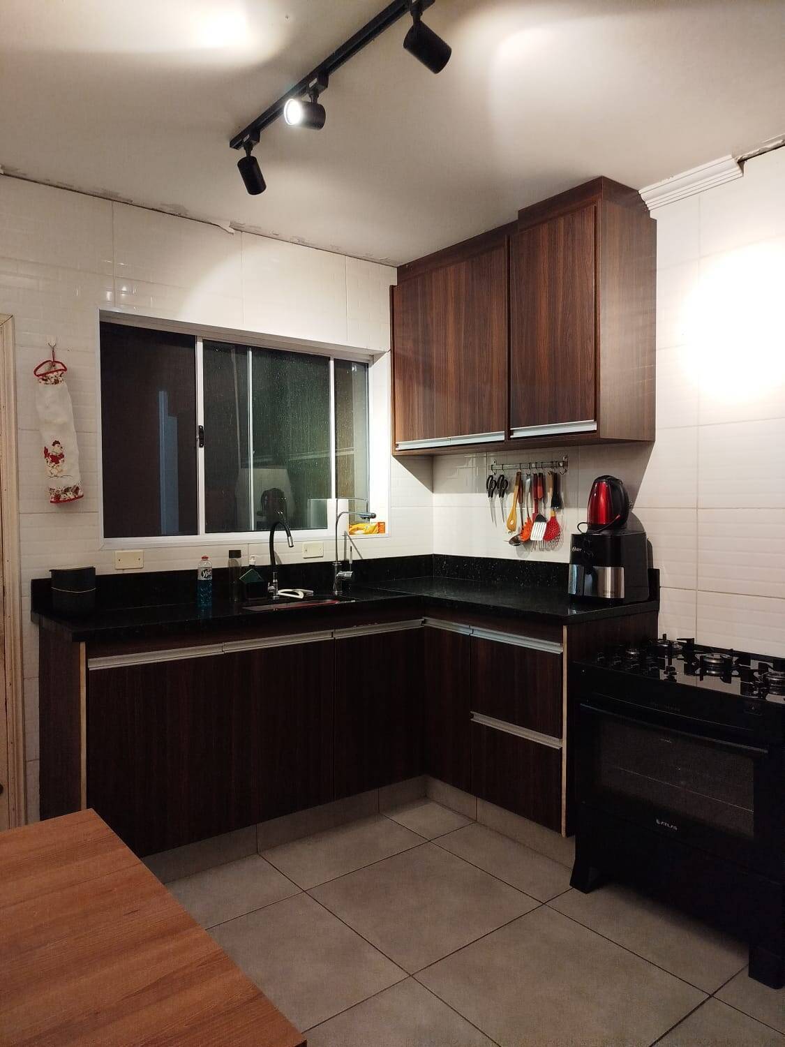 Casa à venda com 3 quartos, 218m² - Foto 5